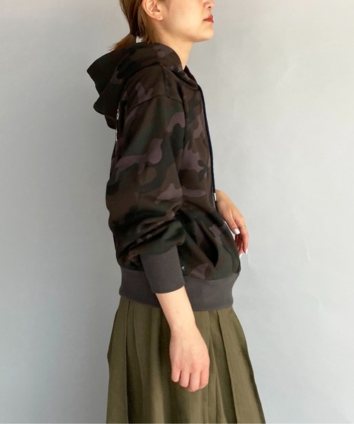 PICCIN(ピッチン)の「カモフラージュフーディ(パーカー・レディース・ブラウン系その他/グレー系その他・M)」の5枚目の写真
