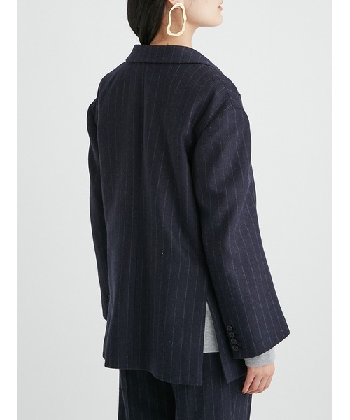 Mila Owen（ミラオーウェン）の「スーツUP STRIPEビッグショルダー