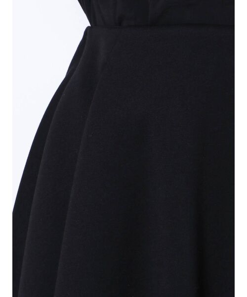 ELENDEEK（エレンディーク）の「タックボリュームスカート（スカート・レディース・ブラック/カーキ・01/02）」の3枚目の写真