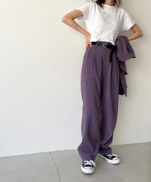 CANAL JEAN(キャナルジーン)の「RED CHOP WORKS(レッドチョップワークス) レーヨン混タックテーパードパンツ(その他パンツ・レディース・ブラック/ベージュ/パープル・38/36)」の4枚目の写真