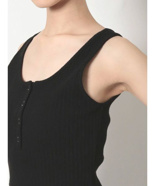 EVRIS(エヴリス)の「フロントボタンタンクトップ(タンクトップ・レディース・アイボリー/グリーン/ブラック・FREE)」の16枚目の写真