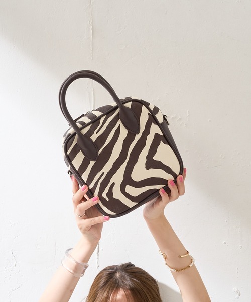 DISCOAT（ディスコート）の「ミニボストンショルダーバッグ（ショルダーバッグ・レディース・ブラック/ダークブラウン/サンドベージュ/ブラック系その他・FREE）」の12枚目の写真