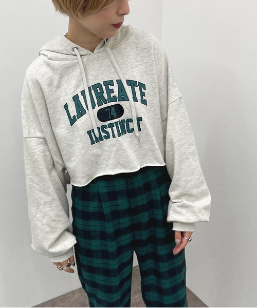 apres jour mignon(アプレジュールミニョン)の「ショートパーカー【ZOZOTOWN限定アイテム】【7PO】(パーカー・レディース・ダークブルー/オートミール/ブラック/ダークグリーン・フリー/X-LARGE)」の5枚目の写真