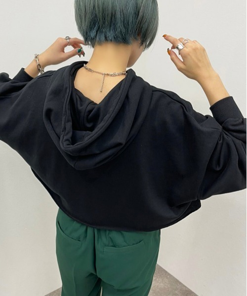 apres jour mignon(アプレジュールミニョン)の「ショートパーカー【ZOZOTOWN限定アイテム】【7PO】(パーカー・レディース・ダークブルー/オートミール/ブラック/ダークグリーン・フリー/X-LARGE)」の22枚目の写真