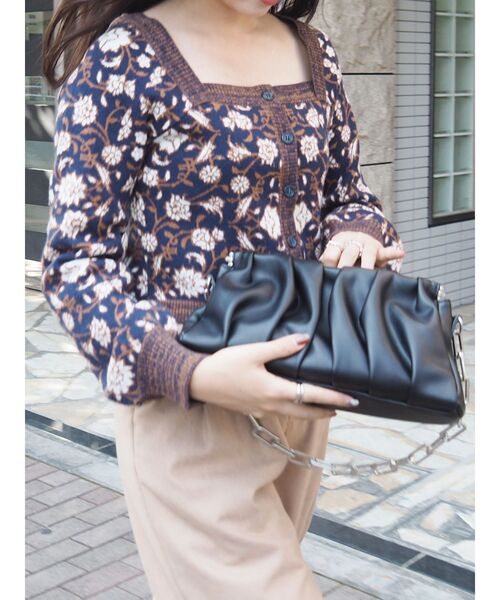 EVRIS（エヴリス）の「フロントボタンジャガードニットトップス（ニット/セーター・レディース・ネイビー/グリーン・FREE）」の8枚目の写真