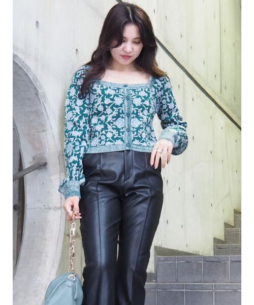 EVRIS（エヴリス）の「フロントボタンジャガードニットトップス（ニット/セーター・レディース・ネイビー/グリーン・FREE）」の18枚目の写真