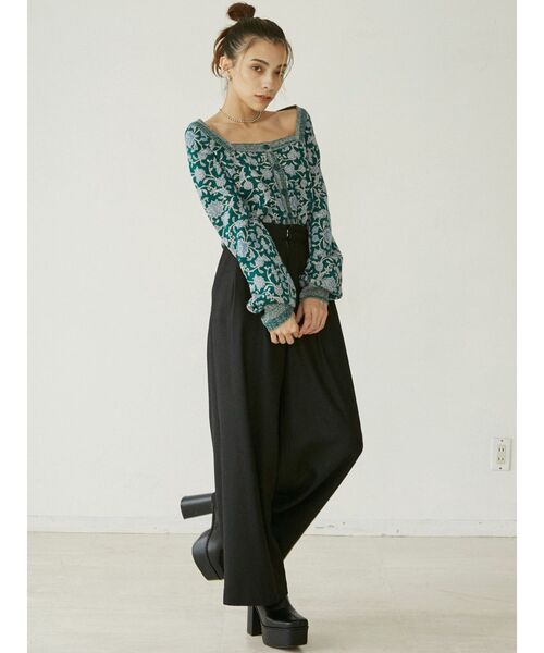 EVRIS（エヴリス）の「フロントボタンジャガードニットトップス（ニット/セーター・レディース・ネイビー/グリーン・FREE）」の4枚目の写真