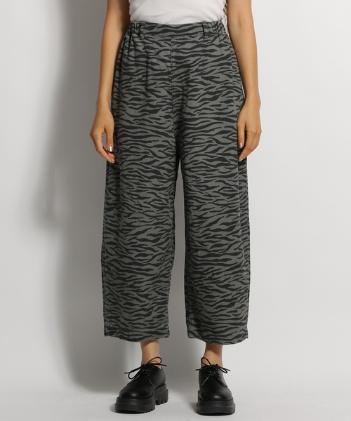 niko and...（ニコアンド）の「ZOOアソートコクーンパンツ（その他パンツ・レディース・チャコール/キャメル/ベージュ/グリーン・MEDIUM/LARGE）」の8枚目の写真