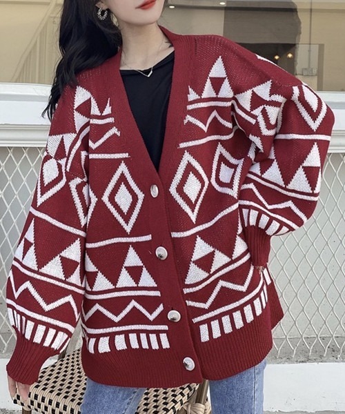 FREE STYLISTS（フリー スタイリスト）の「アーガイル柄ニットカーディガン（ニット/セーター・レディース・ボルドー/ブラック・FREE）」の8枚目の写真