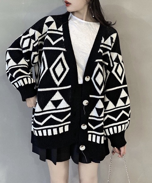 FREE STYLISTS（フリー スタイリスト）の「アーガイル柄ニットカーディガン（ニット/セーター・レディース・ボルドー/ブラック・FREE）」の6枚目の写真