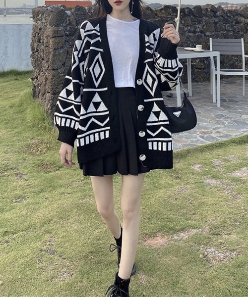 FREE STYLISTS（フリー スタイリスト）の「アーガイル柄ニットカーディガン（ニット/セーター・レディース・ボルドー/ブラック・FREE）」の14枚目の写真