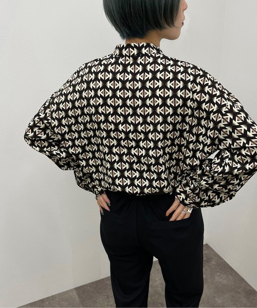 apres jour mignon(アプレジュールミニョン)の「アソート柄バンドカラーシャツ 【ZOZOTOWN限定アイテム】(シャツ/ブラウス・レディース・パープル系その他/ブラック系その他・フリー/X-LARGE)」の6枚目の写真