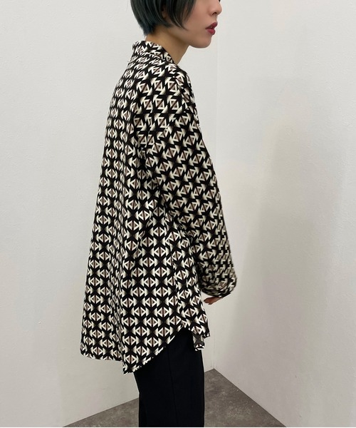apres jour mignon(アプレジュールミニョン)の「アソート柄バンドカラーシャツ 【ZOZOTOWN限定アイテム】(シャツ/ブラウス・レディース・パープル系その他/ブラック系その他・フリー/X-LARGE)」の11枚目の写真