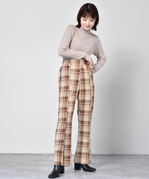 RETRO GIRL（レトロガール）の「柄チェックセミフレアパンツ（スラックス・レディース・ブラウン系その他/グリーン系その他/ブルー系その他・FREE）」の12枚目の写真