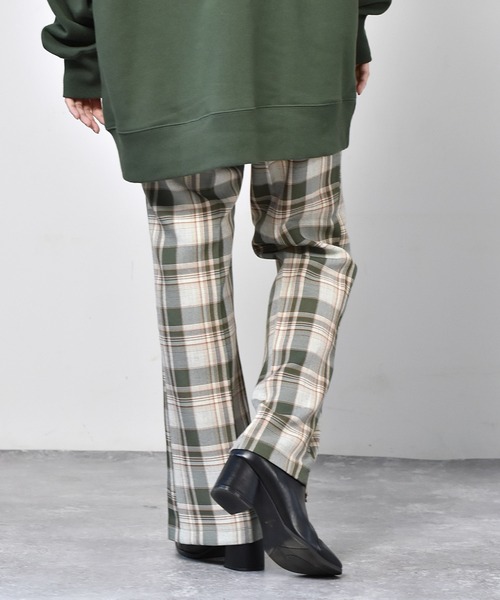 RETRO GIRL（レトロガール）の「柄チェックセミフレアパンツ（スラックス・レディース・ブラウン系その他/グリーン系その他/ブルー系その他・FREE）」の22枚目の写真