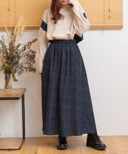Mysa&Liina(ミーサリーナ)の「ゆるだぼデニム×ニットトップス(ニット/セーター・レディース・ブラック/カーキ/アイボリー・M)」の14枚目の写真