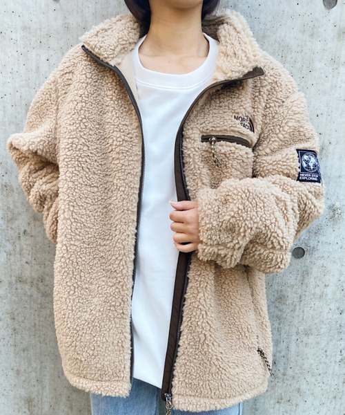 THE NORTH FACE(ザノースフェイス)の「国内未発売 THE NORTH FACE(ザ・ノースフェイス)/セーブ ザアースフリースボアスタンドジャケット/ SAVE THE EARTH FLEECE JACKET(ブルゾン・レディース・キャメル/チャコールグレー/アイボリー・S/M/L/XL)」の4枚目の写真