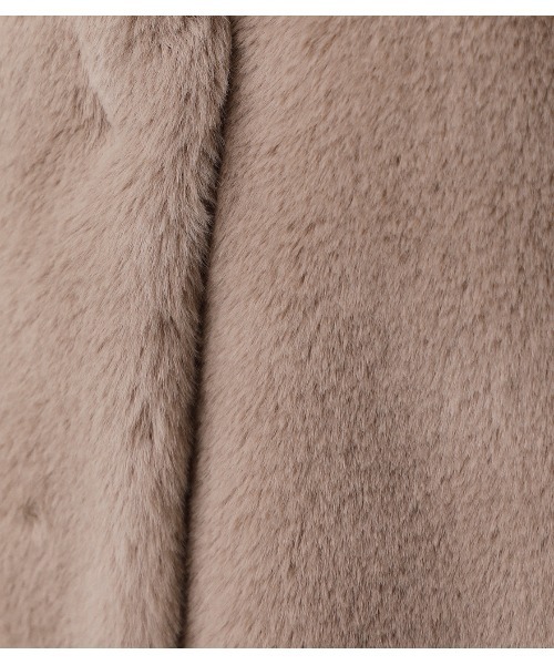 AZUL by moussy（アズールバイマウジー）の「FLUFFY SHAWL COLLAR COAT/フラッフィーショールカラーコート（その他アウター・レディース・ベージュ/グレー・MEDIUM/SMALL）」の7枚目の写真