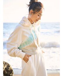 To the sea（トゥーザシー）の「タイダイクロップドスウェットトップス（スウェット）」