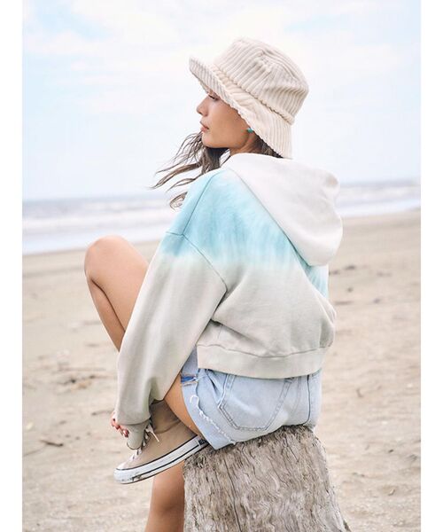 To the sea（トゥーザシー）の「タイダイクロップドスウェットトップス（スウェット・レディース・オレンジ系その他2/ターコイズブルー・FREE）」の19枚目の写真
