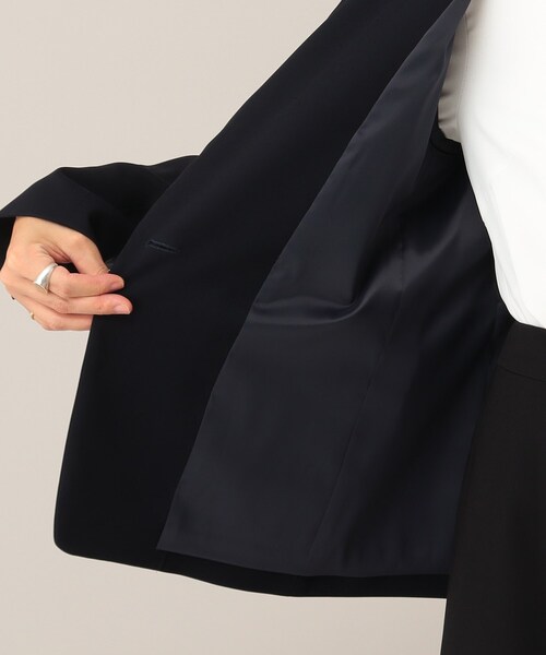 UNTITLED（アンタイトル）の「◆トリアセストレッチ　テーラードジャケット【洗える・抗菌防臭】（テーラードジャケット・レディース・ブラック/ダークネイビー/ネイビー系9・44/02/03/42/00/48/04/01）」の15枚目の写真