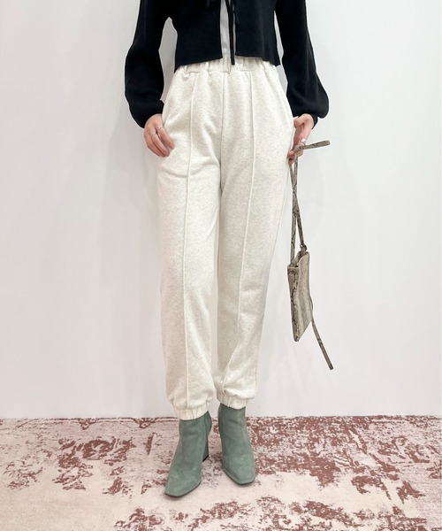 EPIMI E'PIMMY（エピミエピミー）の「〈Set upにも〉ピンタックスウェットパンツ（スウェットパンツ・レディース・ブラック/クリーム/オートミール/杢グレー・MEDIUM）」の4枚目の写真