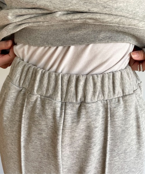 EPIMI E'PIMMY（エピミエピミー）の「〈Set upにも〉ピンタックスウェットパンツ（スウェットパンツ・レディース・ブラック/クリーム/オートミール/杢グレー・MEDIUM）」の15枚目の写真