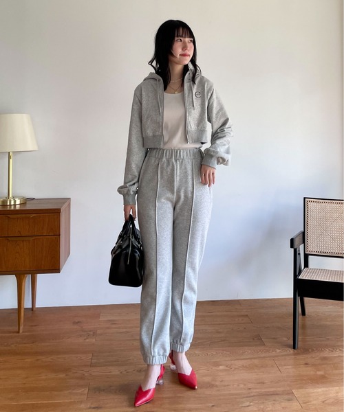 EPIMI E'PIMMY（エピミエピミー）の「〈Set upにも〉ピンタックスウェットパンツ（スウェットパンツ・レディース・ブラック/クリーム/オートミール/杢グレー・MEDIUM）」の19枚目の写真