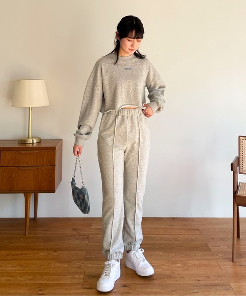 EPIMI E'PIMMY（エピミエピミー）の「〈Set upにも〉ピンタックスウェットパンツ（スウェットパンツ・レディース・ブラック/クリーム/オートミール/杢グレー・MEDIUM）」の20枚目の写真