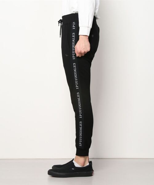 1 piu 1 uguale 3（ウノピゥウノウグァーレトレ）の「【別注】1piu1 uguale3/ウノ ピゥ ウノ ウグァーレ トレ/PT（その他パンツ・メンズ・ブラック・4/5）」の3枚目の写真