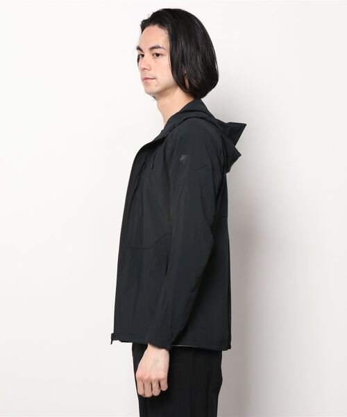 DESCENTE(デサント)の「【デサントアスレチック】アクティブストレッチフーデッドジャケット / ACTIVE STRETCH HOODED JACKET ランニング トレーニング(マウンテンパーカー・メンズ・ブラウン/グレー/ブラック・SMALL/MEDIUM/X-LARGE/LARGE)」の4枚目の写真