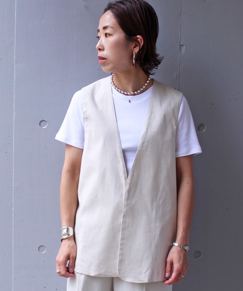 Toironier（トワロニエ）の「Toironier(トワロニエ ) ノーカラーベスト（ベスト・レディース・ブルー/ホワイト・FREE）」の2枚目の写真