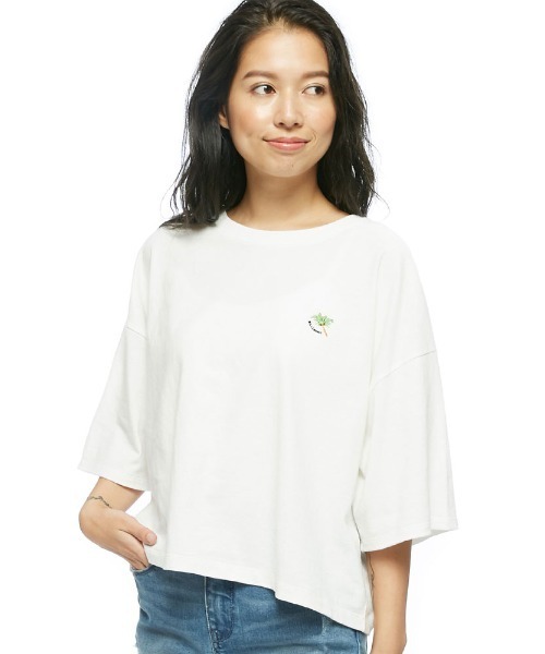 BILLABONG（ビラボン）の「BILLABONG レディース ONEPOINT EMB TEE Ｔシャツ 【2022年春夏モデル】/ビラボンクロップドTシャツ（Tシャツ/カットソー・レディース・ホワイト/マスタード/ブラック・MEDIUM）」の7枚目の写真