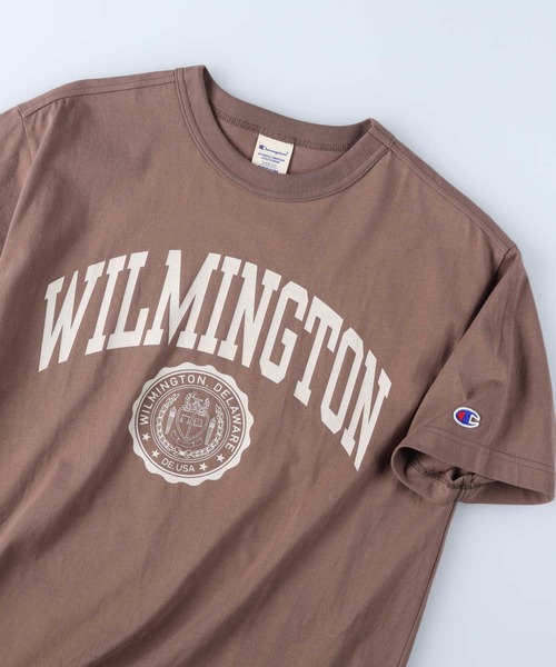 Champion（チャンピオン）の「【Champion】カレッジロゴＴシャツ（Tシャツ/カットソー・レディース・ブルー/ダークグレー/キャメル/キナリ・M/L）」の8枚目の写真