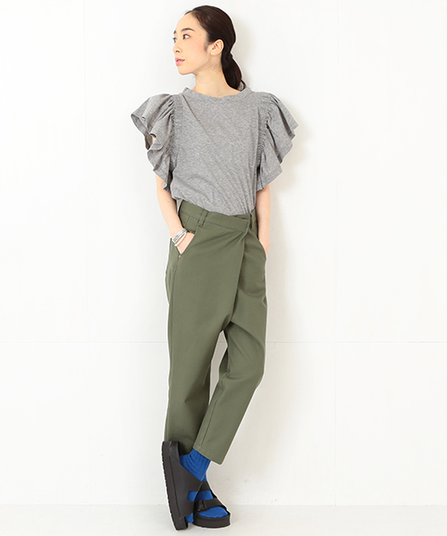 Ray BEAMS(レイビームス)の「RBS / ギャザー フリルスリーブT(Tシャツ/カットソー・レディース・オフホワイト/グレー・ONE SIZE)」の13枚目の写真