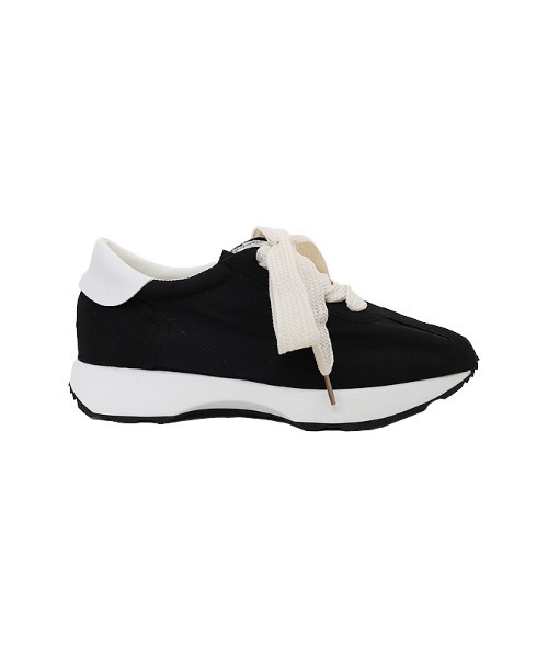 ACYM（アシーム）の「Volume sole スニーカー（スニーカー・レディース・ホワイト/ブラック・SMALL/MEDIUM/LARGE）」の11枚目の写真