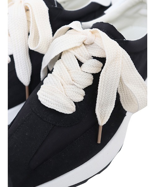 ACYM（アシーム）の「Volume sole スニーカー（スニーカー・レディース・ホワイト/ブラック・SMALL/MEDIUM/LARGE）」の16枚目の写真