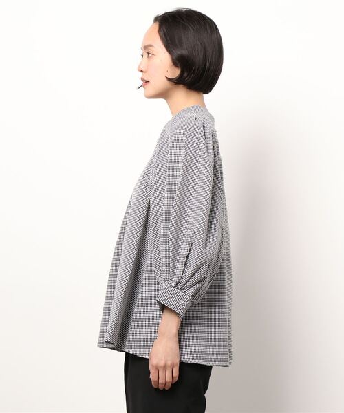 LE MORE(リモア)の「ギンガムパフブラウス(シャツ/ブラウス・レディース・レッド/ブラック/グリーン・FREE)」の4枚目の写真