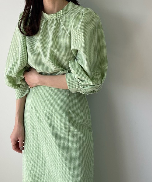 LE MORE(リモア)の「ギンガムパフブラウス(シャツ/ブラウス・レディース・レッド/ブラック/グリーン・FREE)」の1枚目の写真