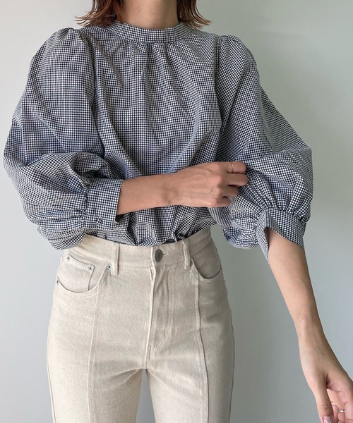 LE MORE(リモア)の「ギンガムパフブラウス(シャツ/ブラウス・レディース・レッド/ブラック/グリーン・FREE)」の6枚目の写真