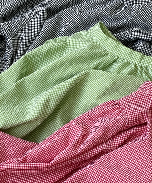 LE MORE(リモア)の「ギンガムパフブラウス(シャツ/ブラウス・レディース・レッド/ブラック/グリーン・FREE)」の14枚目の写真