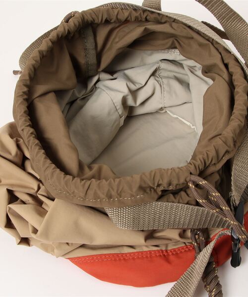 Casselini（キャセリーニ）の「2wayリュックトート（トートバッグ・レディース・ブラック/ベージュ・ONE SIZE）」の5枚目の写真