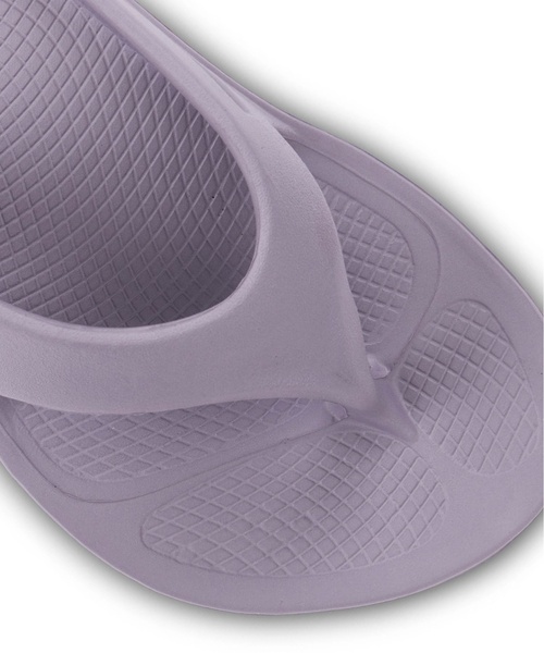 OOFOS（ウーフォス）の「《追加3》【OOFOS/ウーフォス】ORIGINAL：サンダル（サンダル・レディース・ブラック/アイボリー/ダークパープル/ブラウン/ベージュ・23cm/25cm/24cm/22cm）」の6枚目の写真