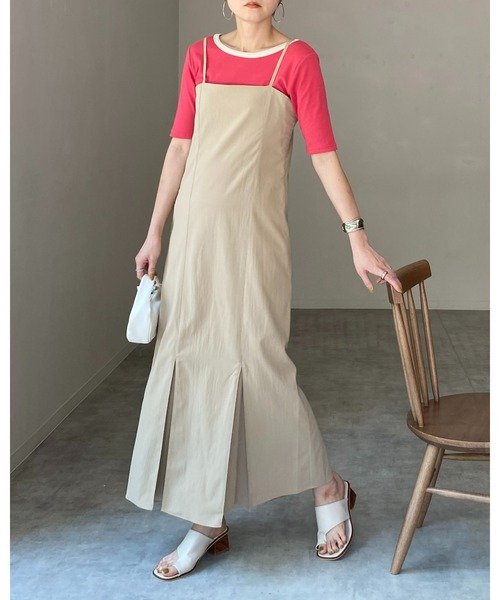 She's Closet（シーズクローゼット）の「ハイウエスト裾フレアロングマーメイドキャミワンピース（ワンピース・レディース・ブラック/オレンジ/アイボリー/グレイッシュベージュ・FREE）」の17枚目の写真