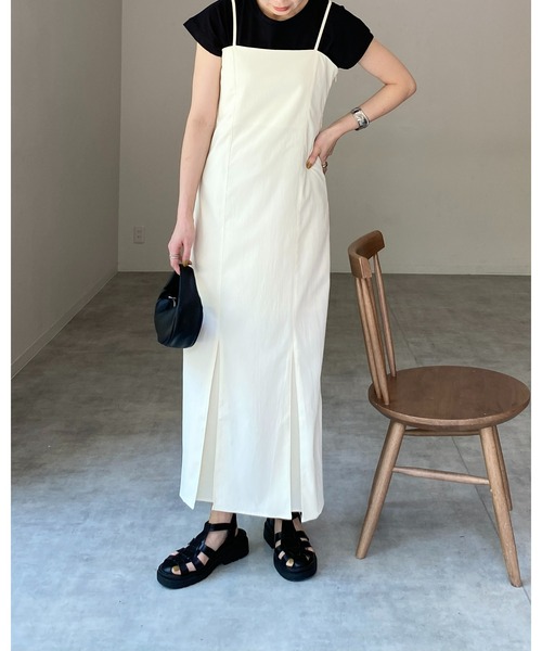 She's Closet（シーズクローゼット）の「ハイウエスト裾フレアロングマーメイドキャミワンピース（ワンピース・レディース・ブラック/オレンジ/アイボリー/グレイッシュベージュ・FREE）」の19枚目の写真