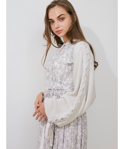 MERCURYDUO（マーキュリーデュオ）の「レースアップスリーブニットカーディガン（カーディガン/ボレロ・レディース・オフホワイト/ミント/アイボリー・FREE）」の21枚目の写真