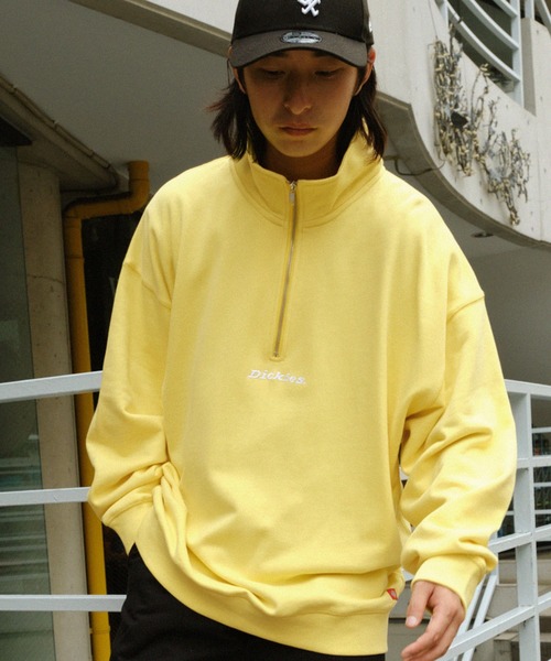 Dickies(ディッキーズ)の「Dickies/ディッキーズ ロゴ刺繍 ハーフジップ ルーズシルエット裏毛プルオーバースウェット(スウェット・メンズ・ホワイト/スミクロ/イエロー系/オフホワイト/ブルー/グリーン/ネイビー・M/L/XL)」の15枚目の写真