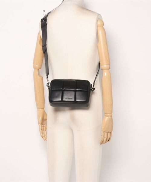 ADD CULUMN（アドカラム）の「【WEB限定】【ADD CULUMN】PUFF - CROSS BODY（ショルダーバッグ・レディース・ブラック/グレー・FREE）」の6枚目の写真