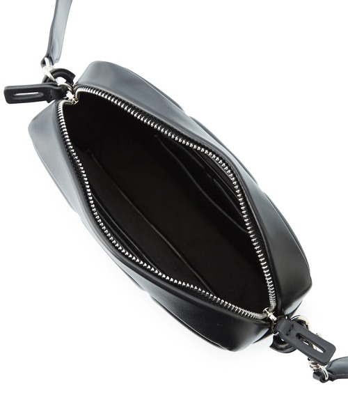 ADD CULUMN（アドカラム）の「【WEB限定】【ADD CULUMN】PUFF - CROSS BODY（ショルダーバッグ・レディース・ブラック/グレー・FREE）」の18枚目の写真