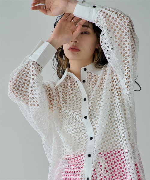miette(ミエット)の「メッシュオーバーシャツ(シャツ/ブラウス・レディース・ブラック/ピンク/ブルー/ホワイト・FREE)」の6枚目の写真